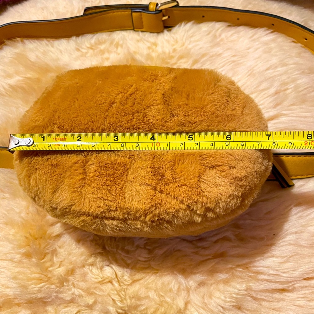 Topshop women’s waist bag, fanny /crossbody bags. Excellent condition like new